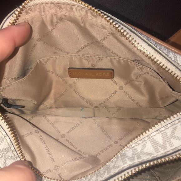 MICHAEL KORS White Leather MK Monogram Jet Set Tote Crossbody Shoulder Body - Picture 15 of 17